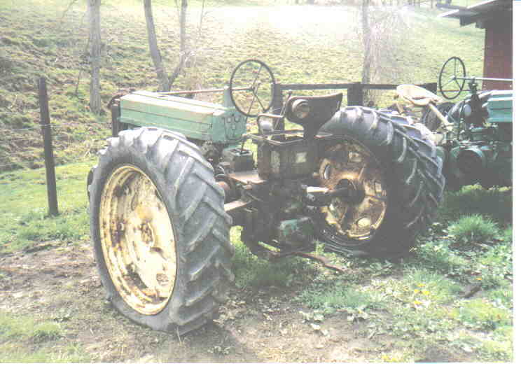 Restoring a totally junk John Deere 50 Tractor